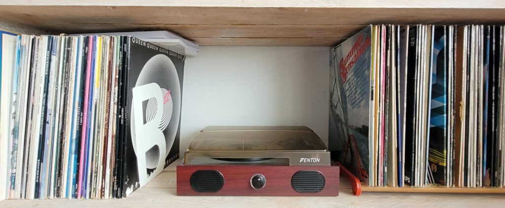 pickup om plaatjes te draaien en lp's challenge 168 nummers grijsdraaien