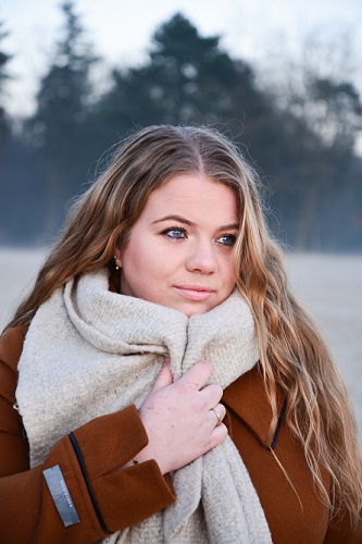 Profielfoto Marielle voor en tegenspoed over schuldgevoel en het verschil tussen je schuldig voelen en schuldig zijn