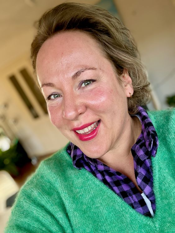 Blog Zelfzorg - t mooiste cadeau voor mezelf - profielfoto Merel Bultman.